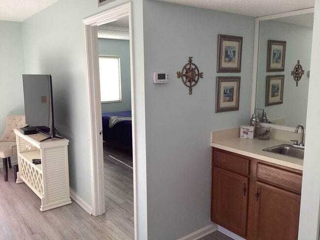 Building Photo - 880-A1A A1A Beach Blvd