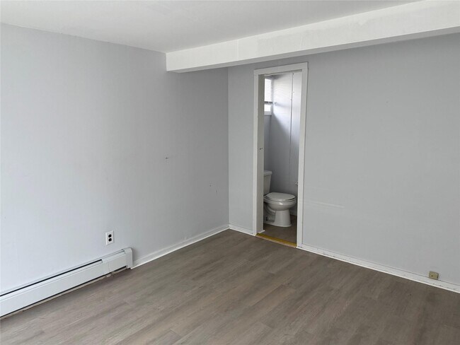 Building Photo - 72 American Legion Way