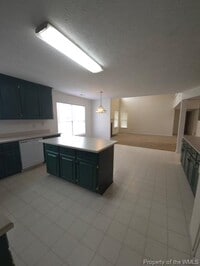 Building Photo - 4616 Sir Gilbert Loop