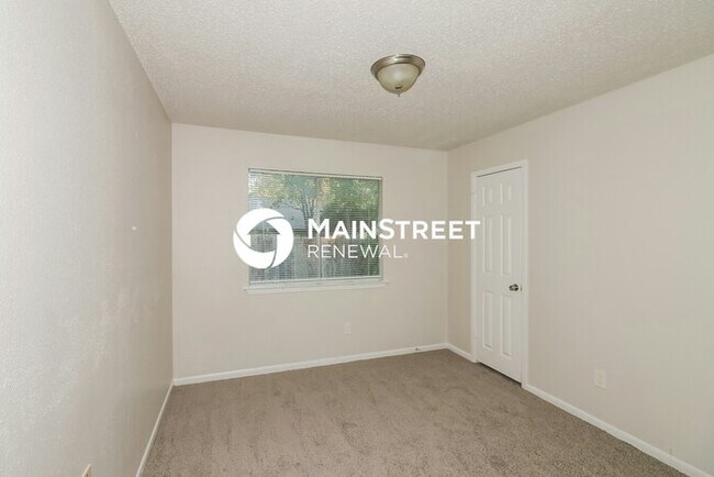 Building Photo - 4 Bedroom Pet-Friendly Home in Humble, TX with Main Street Renewal