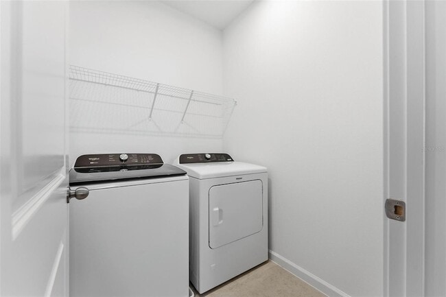 Building Photo - 1889 Seawall Wy