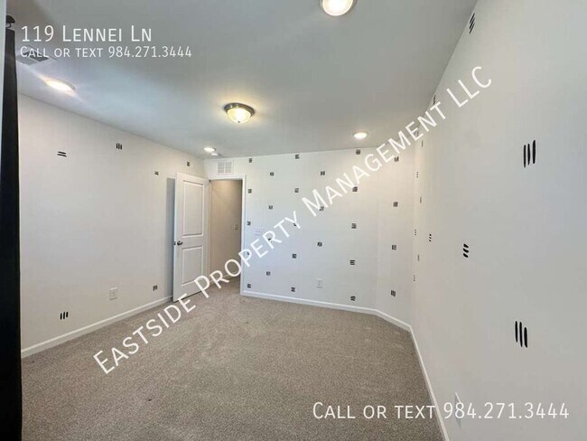 Building Photo - 119 Lennei Ln