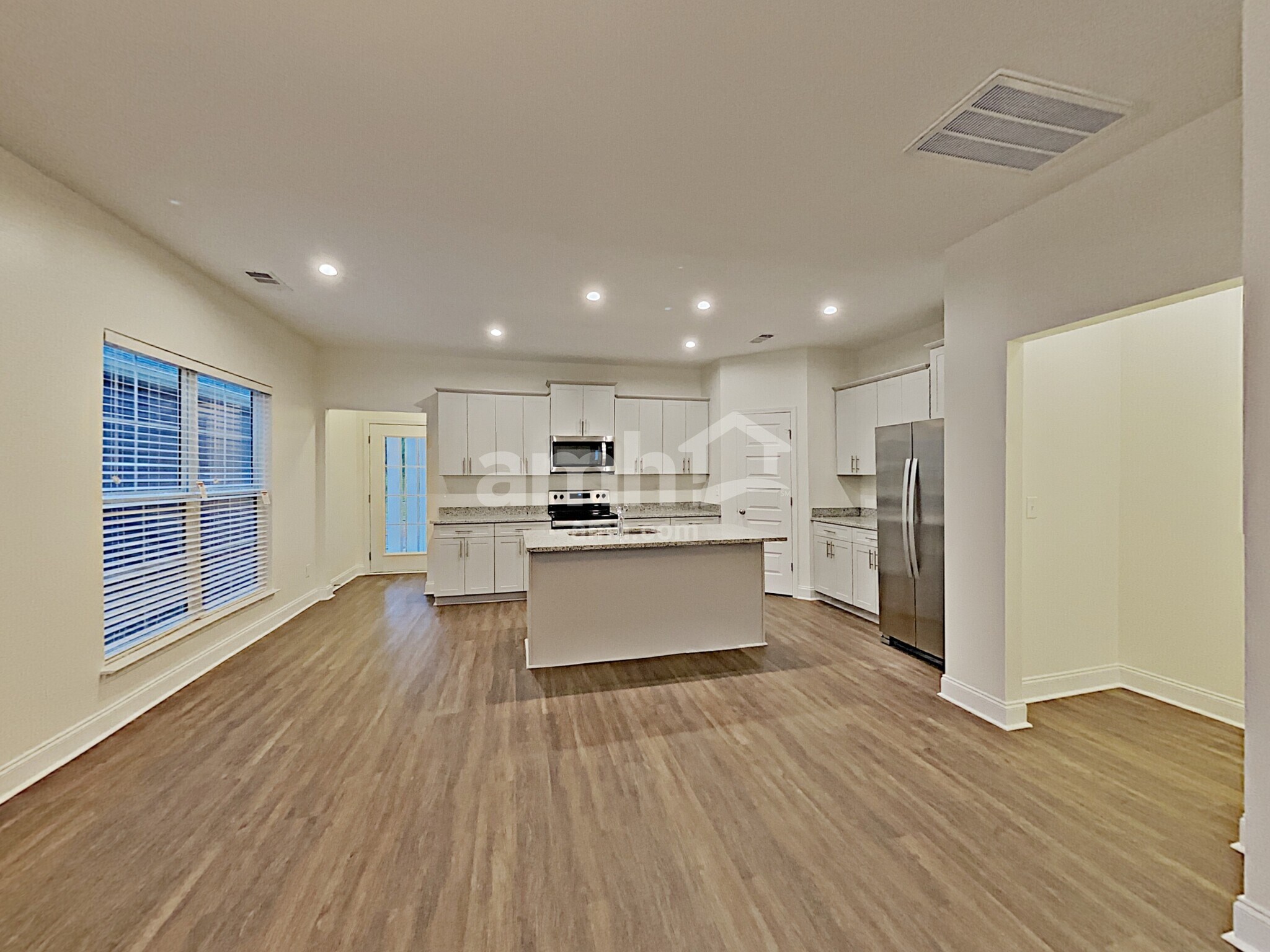 Building Photo - 5312 Tupelo St