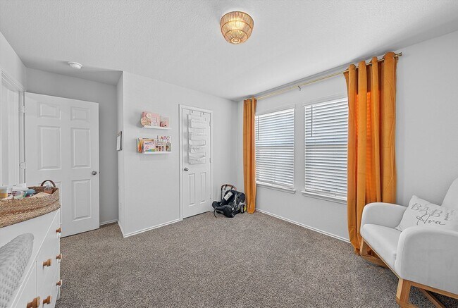 Building Photo - 9705 Kensley Rose Dr