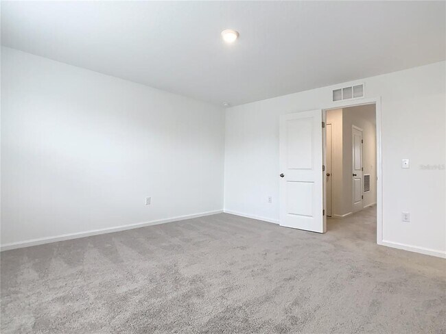 Building Photo - 3270 Vesara Dr