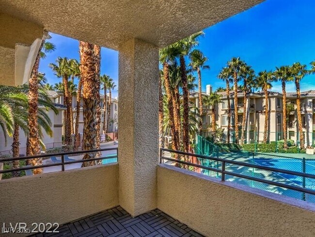 Building Photo - 7119 S Durango Dr