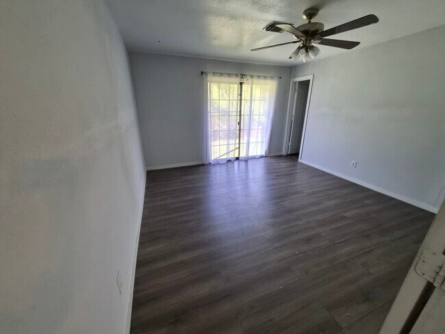 Building Photo - 12335 Roy Rd