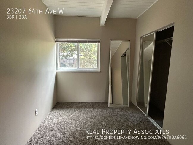 Building Photo - 23207 64th Ave W