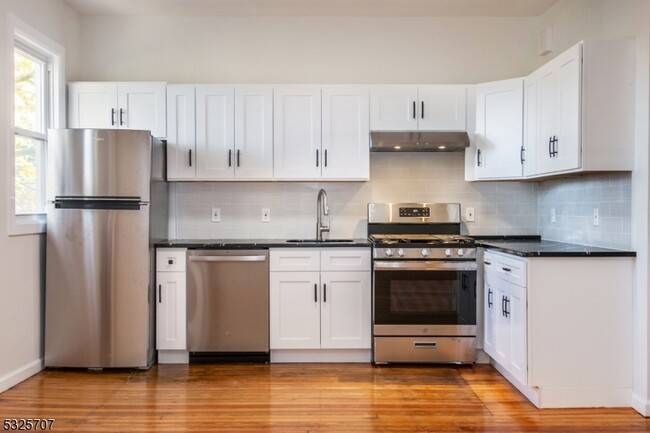 kitchen - 211 Hillside Ave