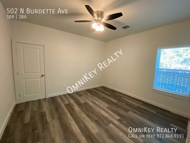 Building Photo - 502 N Burdette Ave