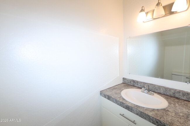 Building Photo - 7610 N 61st Ave