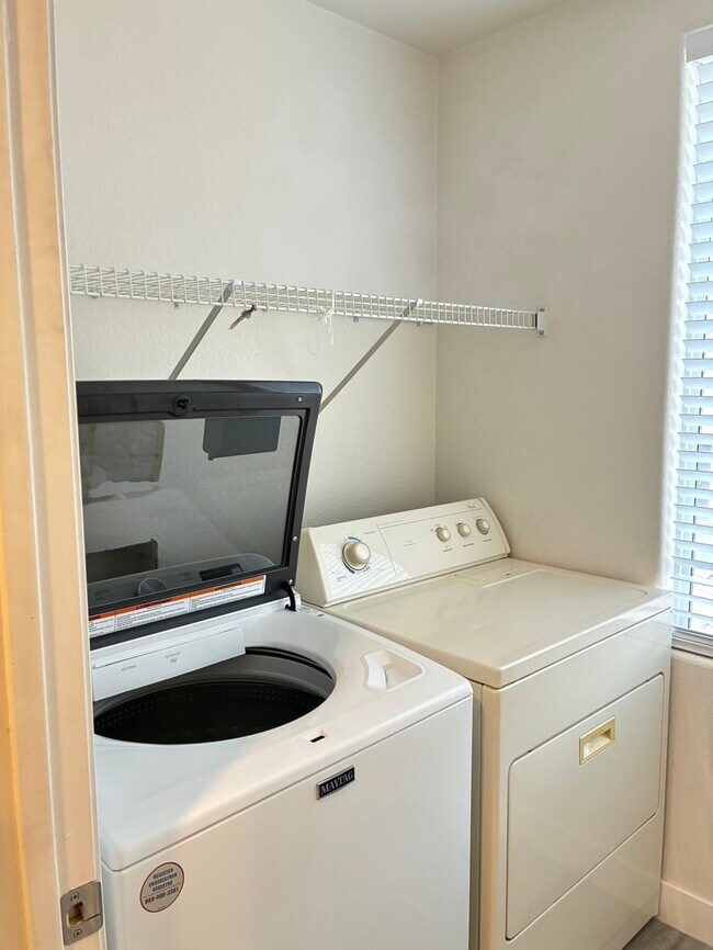 Building Photo - 5863 W Poseidon Quest Ct