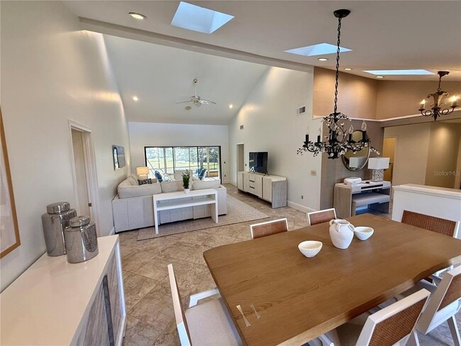 Building Photo - 3111 Bayou Sound