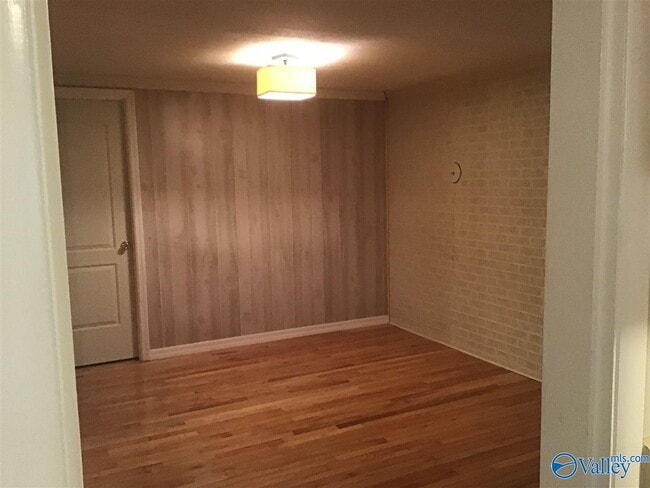 Building Photo - 9179 Segers Rd