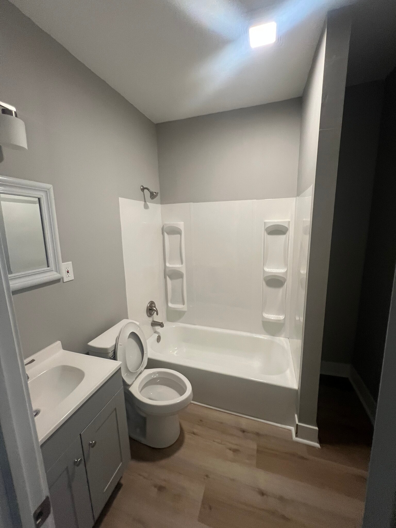 Building Photo - 1569 Glenmont Rd