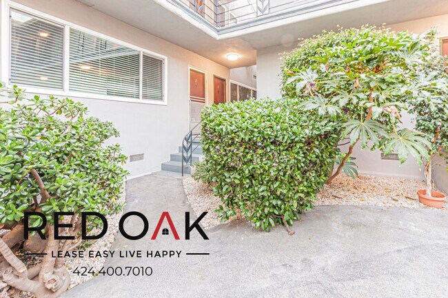 Building Photo - 1117 Laurel Ave