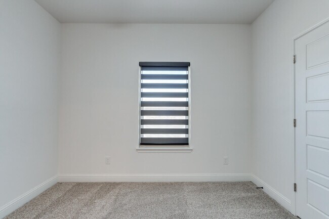 Building Photo - 7001 17th St