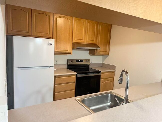 Building Photo - 1391 Monument Blvd