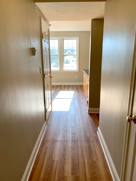 Building Photo - 10 Malta St