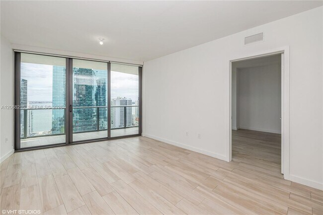 Building Photo - 1300 S Miami Ave