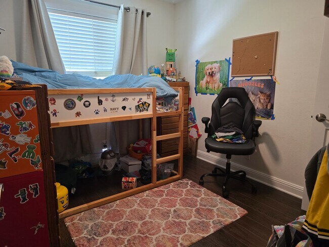 Building Photo - Updated - one story home in Moorpark's desirable Peach Hill neighborhood