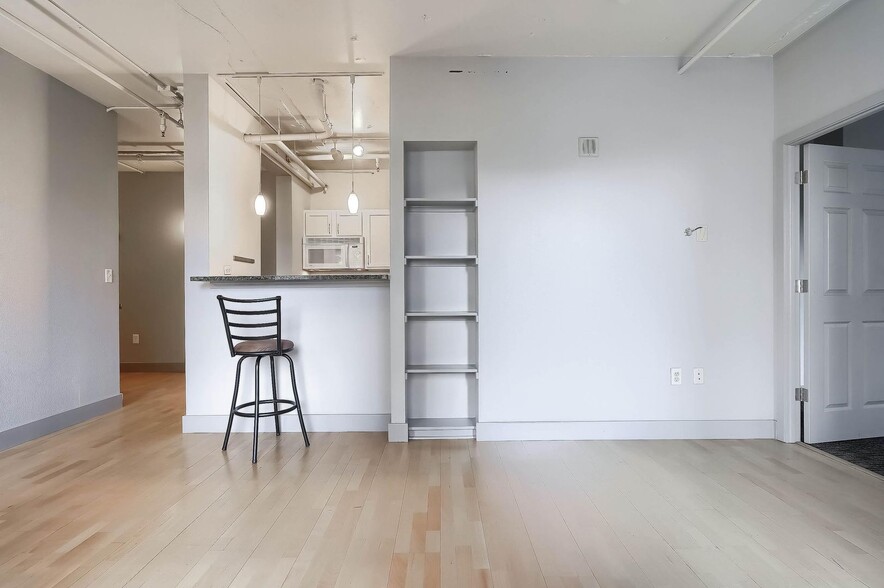 Building Photo - 444 17th St