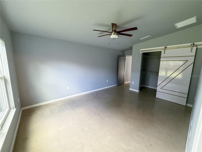 Building Photo - 2534 Grandview Ave