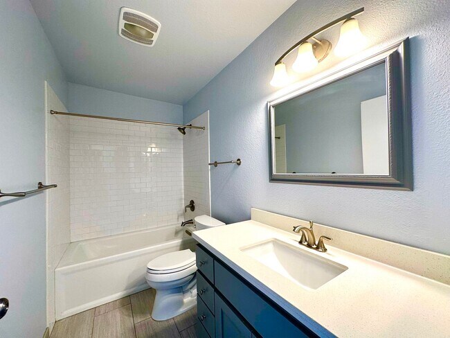Building Photo - Beautiful home in Linda Vista across from USD