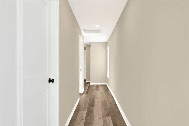 Building Photo - 7814 Avenue F