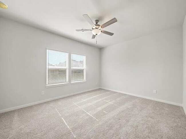 Building Photo - 11975 Wisteria Mdws Dr