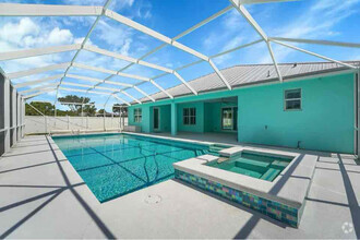 Building Photo - 2420 SE Rock Springs Dr