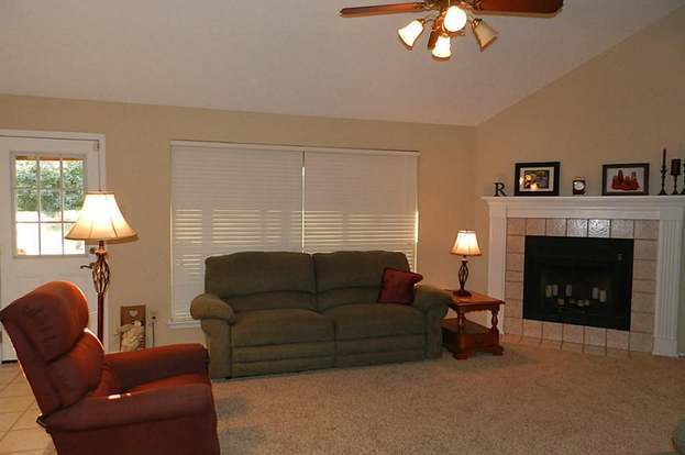 Building Photo - 2119 Landcircle Ct