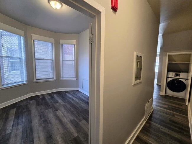 Building Photo - 1309 W Allegheny Ave