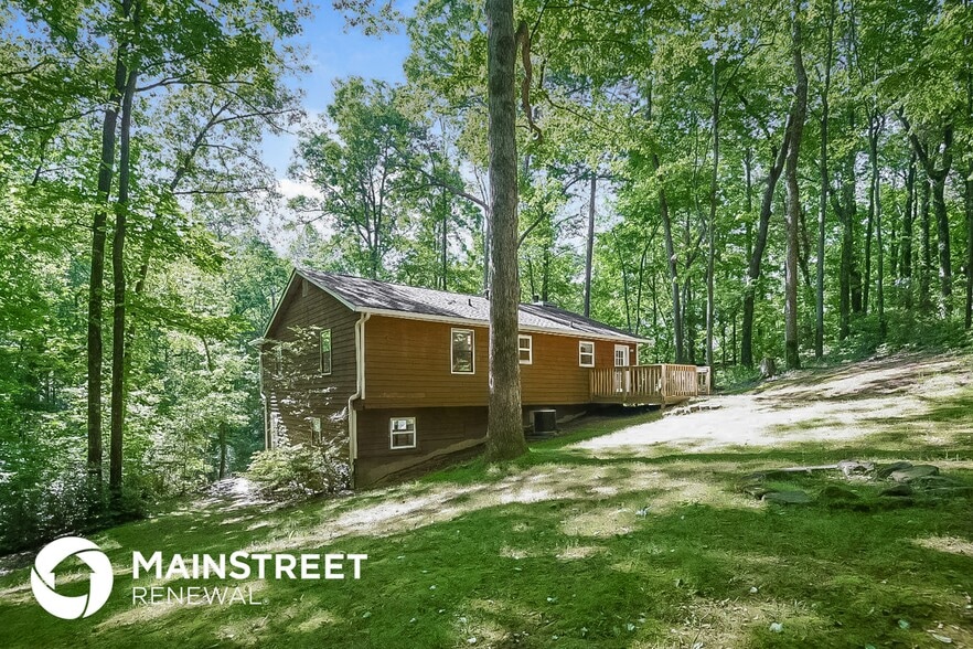 Building Photo - 133 Little Brook Dr