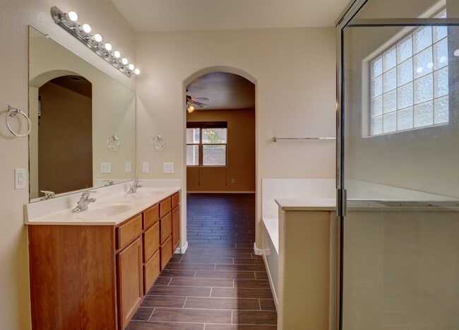 Building Photo - 2484 Gila Bend Loop