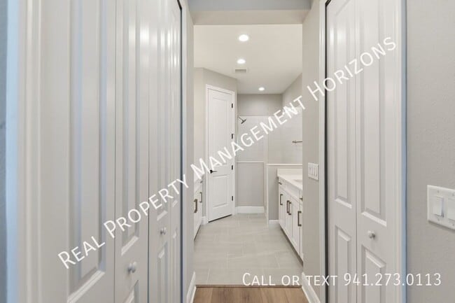 Building Photo - 8131 Anthirium Lp