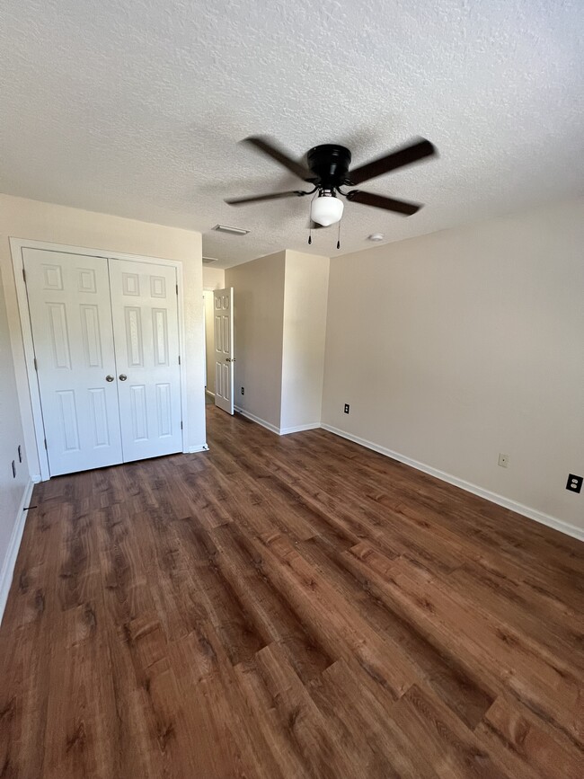 Guest Bedroom 1 - 5906 Brice Ct