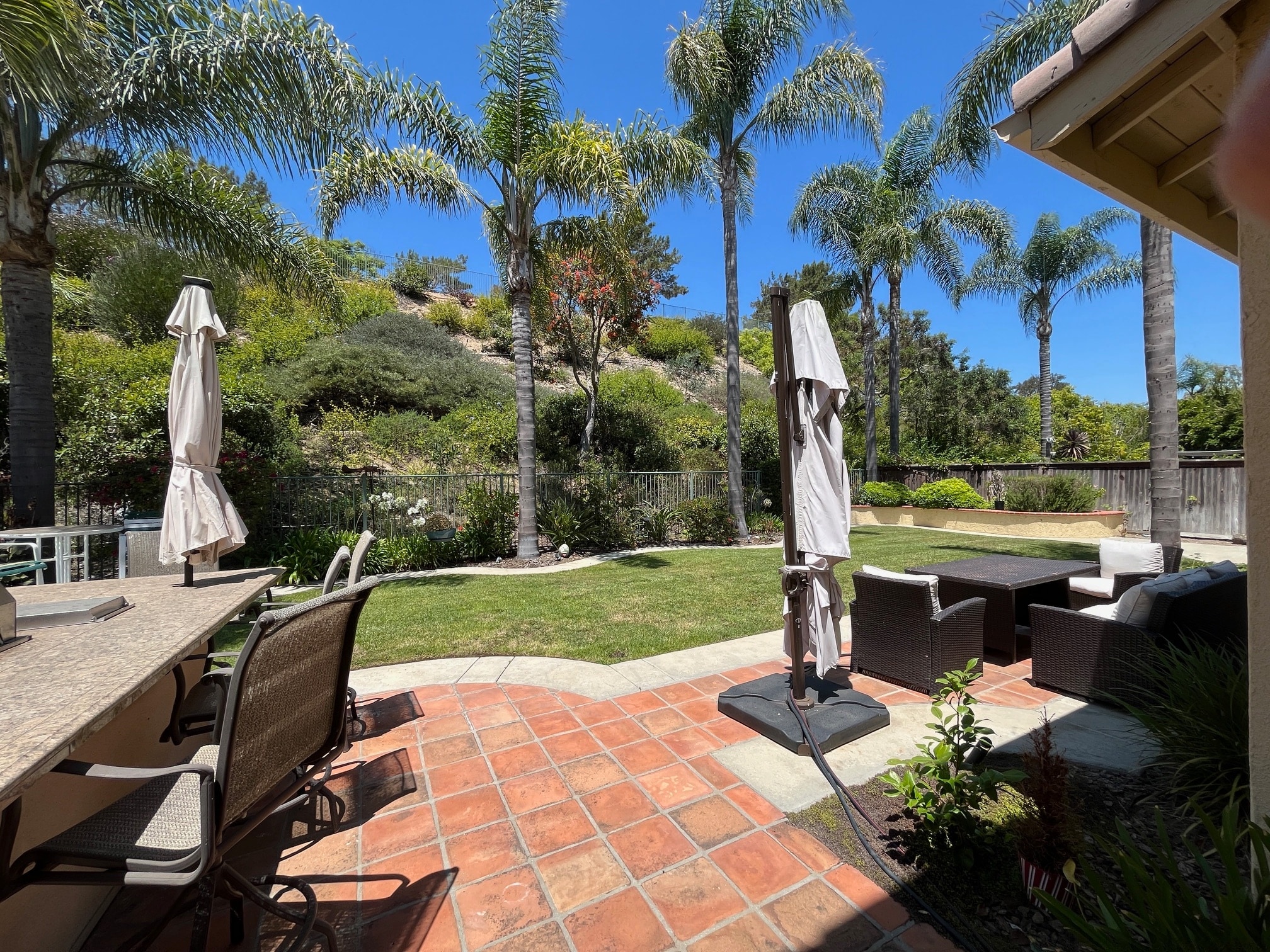 Building Photo - 2160 Coast Ave