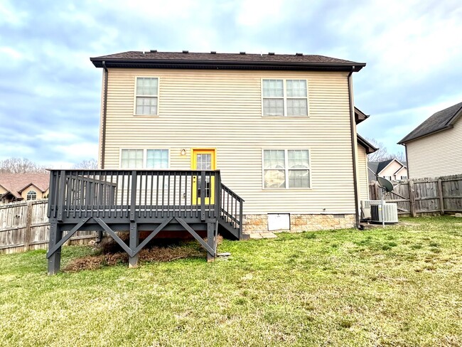 Building Photo - 1192 Meachem Dr