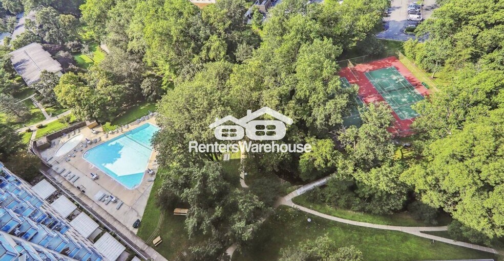 Building Photo - 10500 Rockville Pike