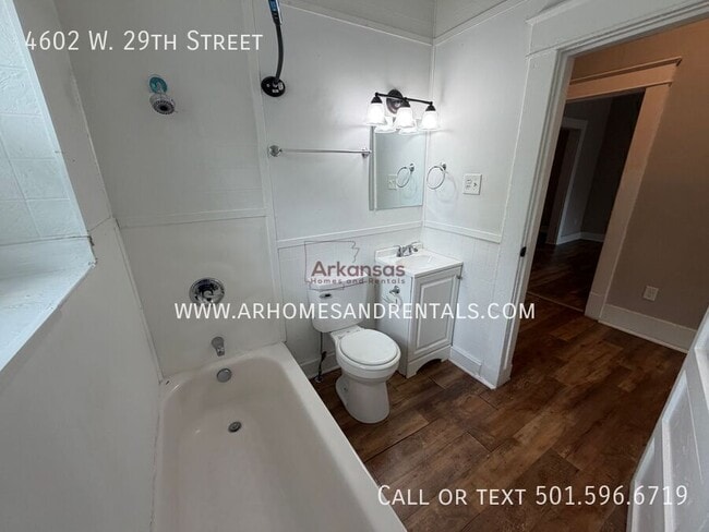 Building Photo - 4602 W 29th St