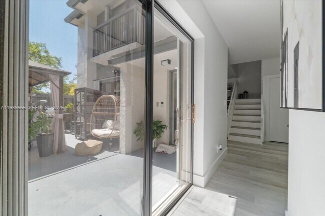 Building Photo - 3627 Cocoplum Cir