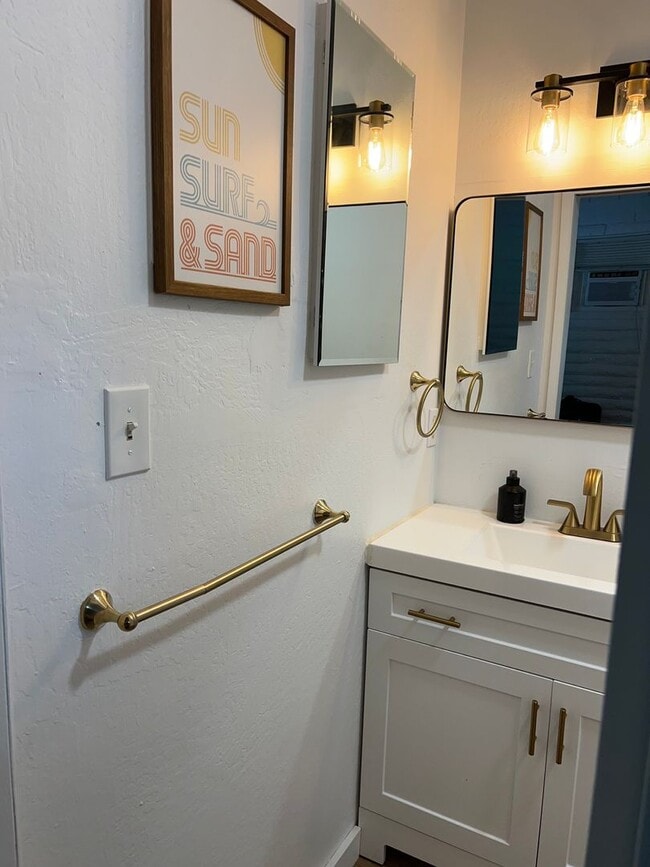 Building Photo - Charming Furnished Cottage in Kihei