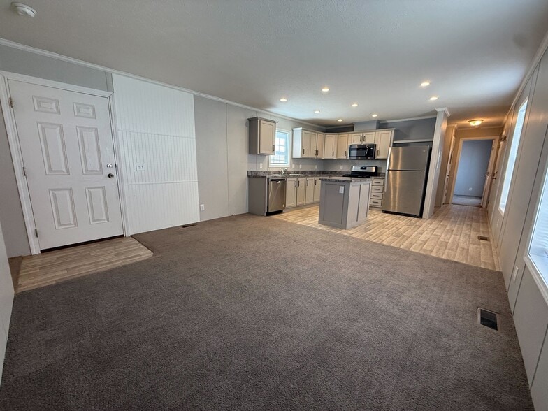 Building Photo - 12211 St Michel Ave