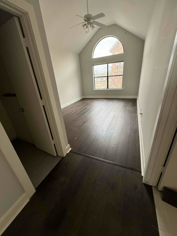 Building Photo - 9801 Riddlelink Ln