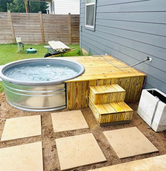 Building Photo - 114 Keomuku