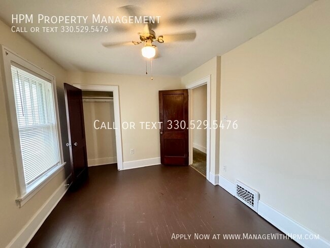 Building Photo - 1301 Woodward Pl NW