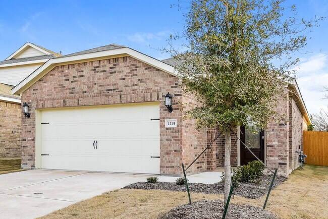 Building Photo - 1215 Butler Ave