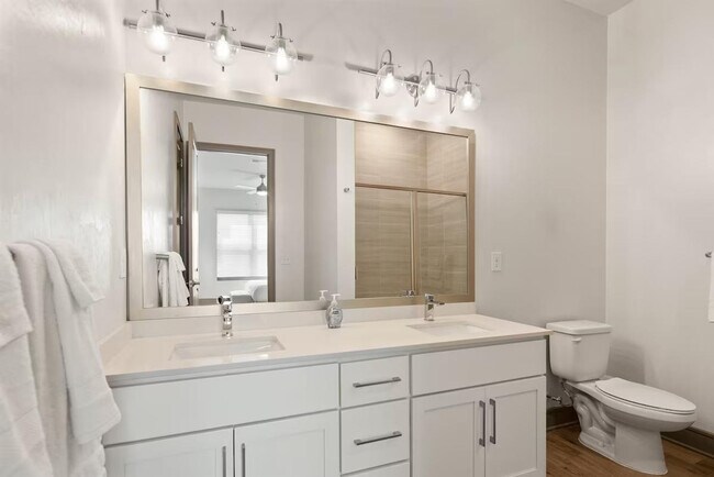 Building Photo - 8890 Founders Square Dr