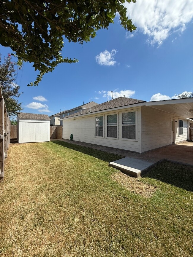 Building Photo - 1103 Laurel Chase Tr